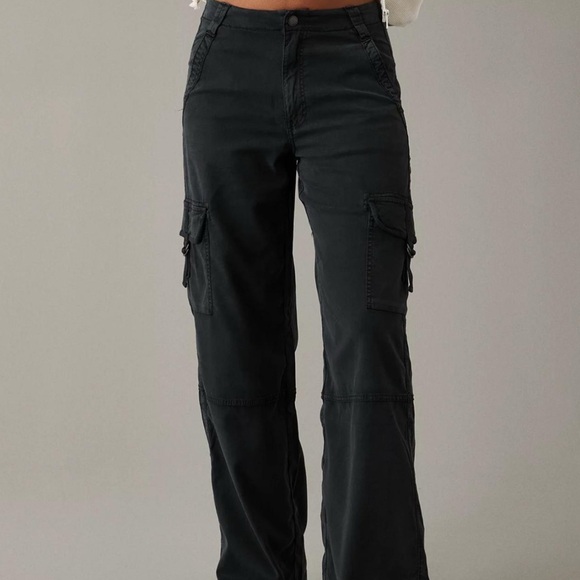 Black cargos - Picture 1 of 3